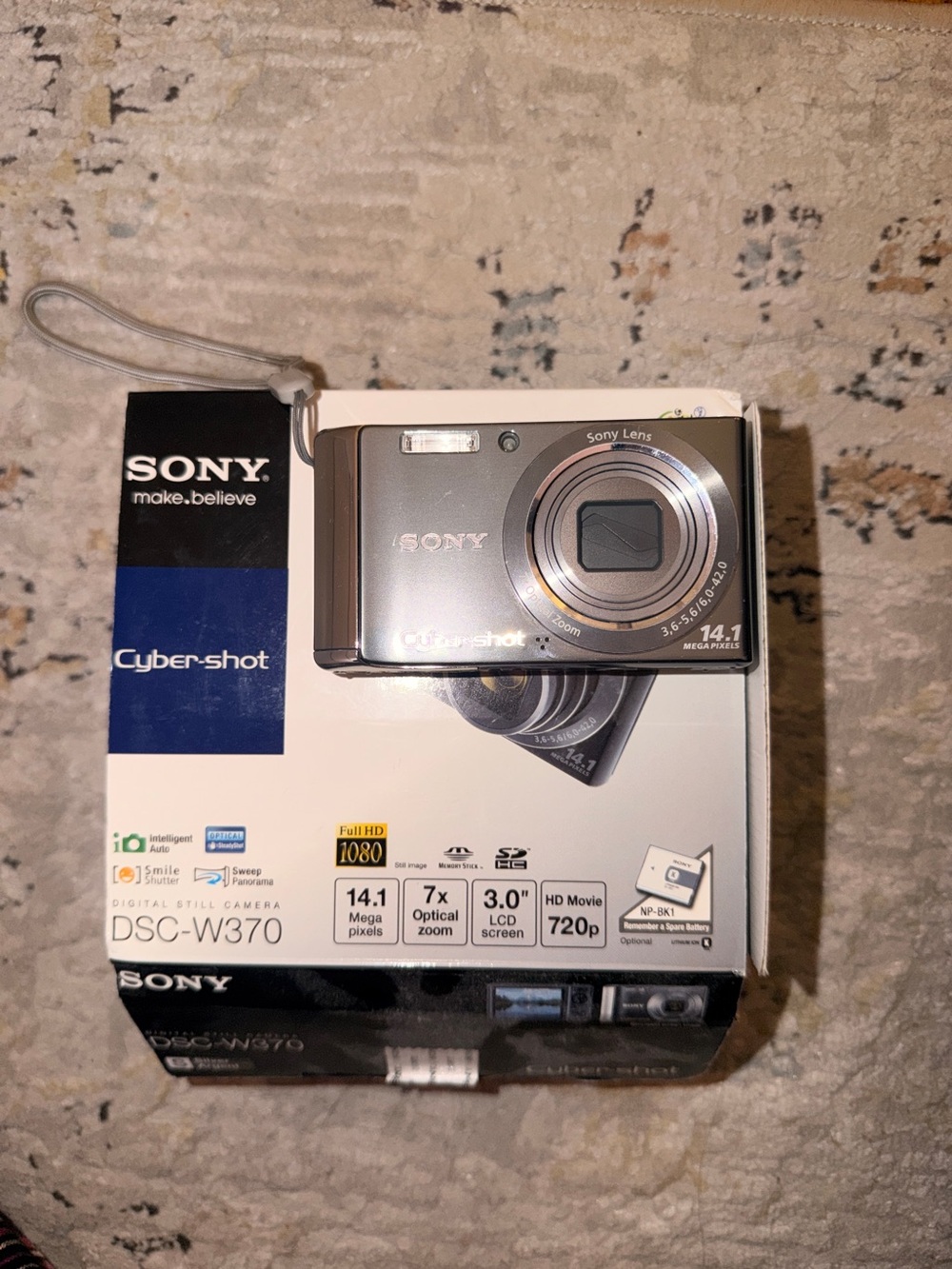 Sony Compact Point-and-Shoot Digital Camera - Silver